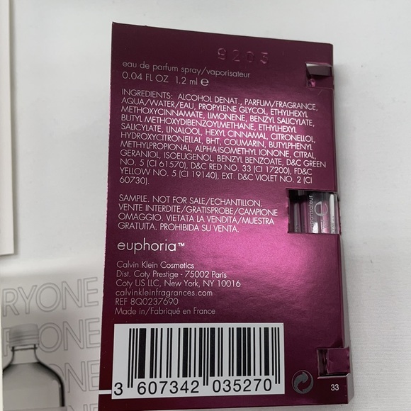 Calvin Klein Sample Bundle - Picture 5 of 5